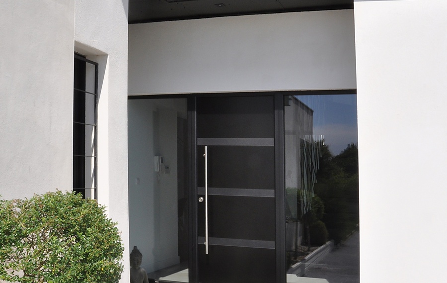 Notre gamme de portes d'entr&eacute;e en ALU CLASSIQUE et CONTEMPORAINE &agrave;&nbsp;APT