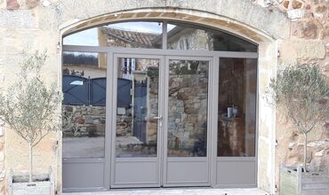 Les portes fen&ecirc;tres en ALU &agrave;&nbsp;APT